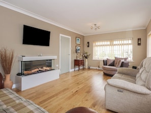 Fireplace - Bryn-y-glyn (Llandudno)