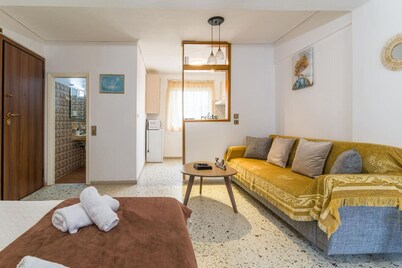 Loutraki Beach & Casino Condo