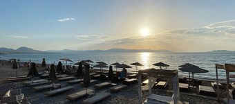 Loutraki Beach & Casino Condo