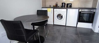 Cozy Private Self-Contained Suite