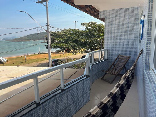 Apto 2 Quartos com AC à Beira-Mar de Setiba - #02