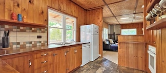 Chalet style home close to beach