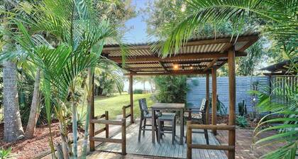 Amity Point Waterfront Cabins - Cardhu