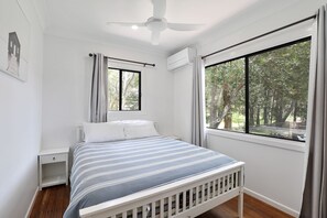 4 quartos, Wi-Fi de cortesia, roupa de cama