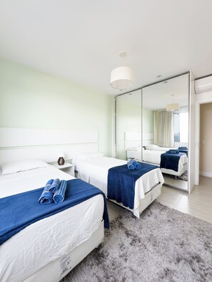 3 chambres, bureau, fer et planche à repasser, Wi-Fi gratuit