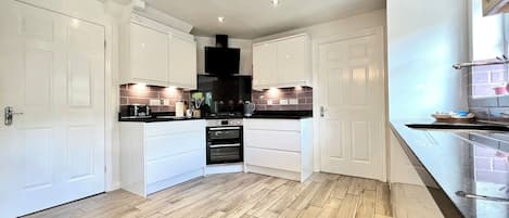 平房 | 私人廚房 | 廚房用具/餐具/器皿