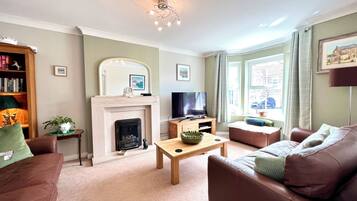 Cottage | Khu phòng khách