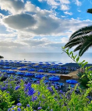 Apartment, 2 Bedrooms, Smoking, Balcony | Beach