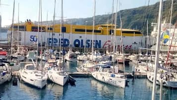 Appartement, 2 chambres, fumeurs, balcon | Port de plaisance