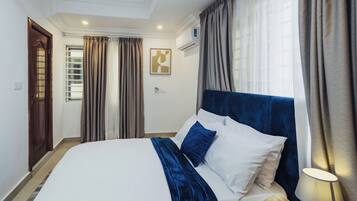 2 makuuhuonetta, silitysrauta/-lauta, Wi-Fi, vuodevaatteet