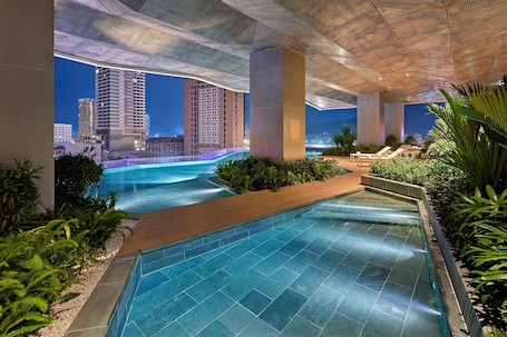 Outdoor pool, open 7:00 AM to 6:00 PM, pool umbrellas, pool loungers. Hyatt Place Ha Long Bay, Bai Chay