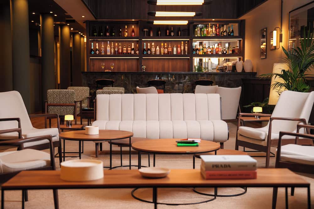 Honest Budapest by Chic & Basic
