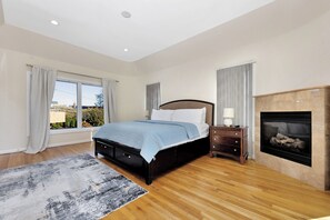 5 Schlafzimmer, Bügeleisen/Bügelbrett, WLAN, Bettwäsche