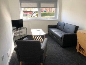 Living area - One Bedroom Apartment - Glenrothes (Glenrothes)