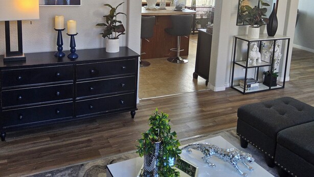 Interior - Charming 2-bedroom cottage in wonderful Moreno Valley with WiFi, all utilities (Moreno Valley)