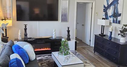 Charming 2-bedroom cottage in wonderful Moreno Valley with WiFi, all utilities