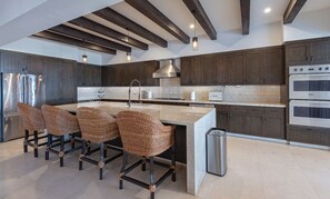 Mikrobølgeovn, ovn og oppvaskmaskin