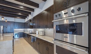 Microwave, oven, dishwasher