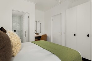 1 bedroom, iron/ironing board, Internet, bed sheets