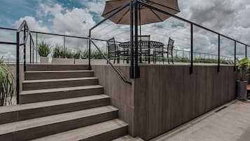 Premium Apartment | Outdoor dining