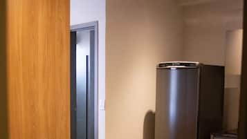 Basic Apartment | Interior