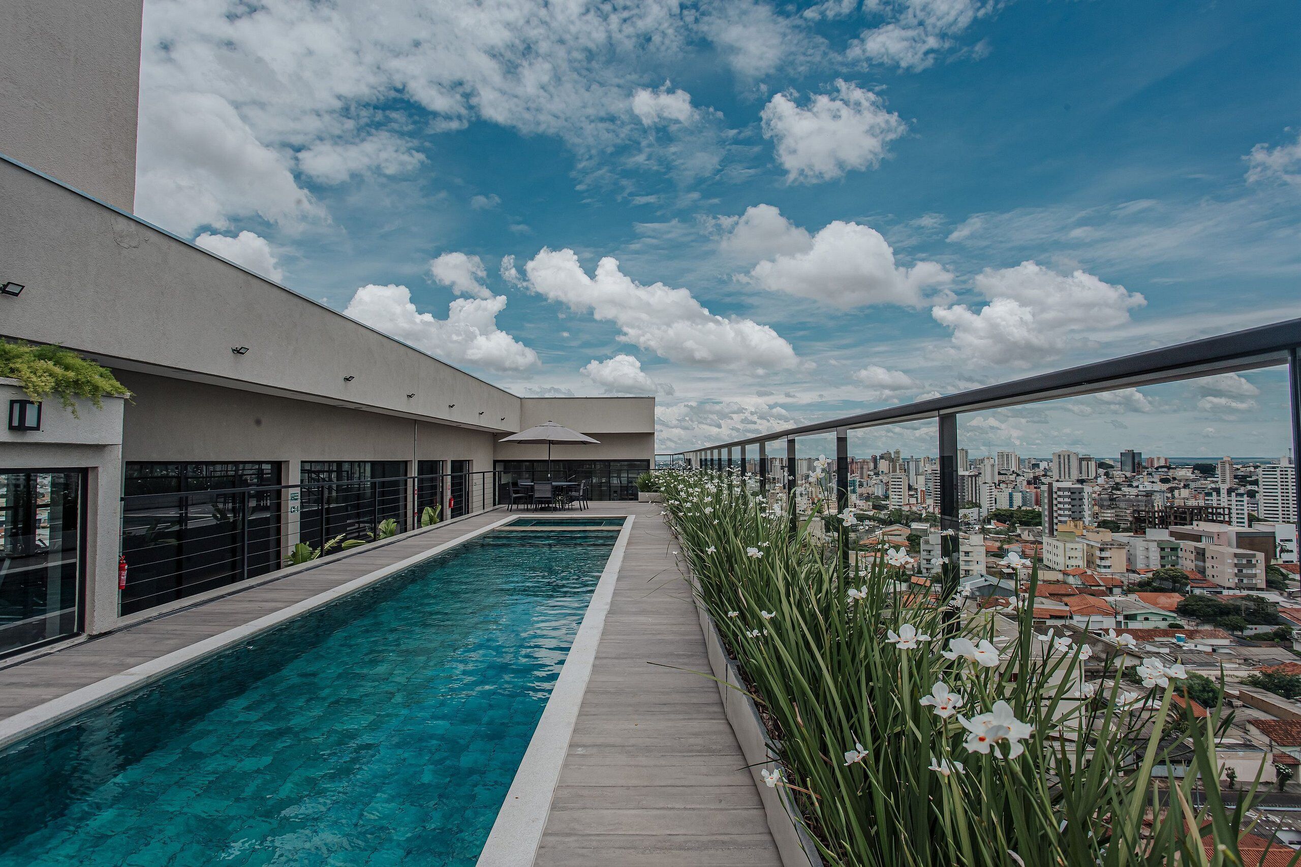 2 indendørs pools