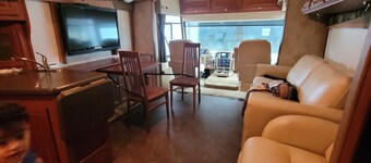 Almost There Rolling Retreat - Your cozy escape for R&R