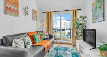 On the Water 6 A One-of-a-Kind Stay | Free Parking | By My Getaways