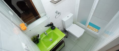 Dormitorio compartido, 1 habitación | Baño