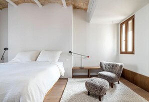 Apartment | 2 bedrooms, free WiFi, bed sheets - Barcelona Oasis With 2 Bedrooms (Barcelona)