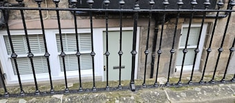 Modern, 2 bedroom, pet-friendly studio, close to Scotlands best golf courses!