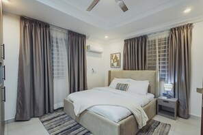 2 Schlafzimmer, Bügeleisen/Bügelbrett, WLAN, Bettwäsche