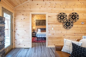 1 soverom, strykejern/-brett, wi-fi og sengetøy