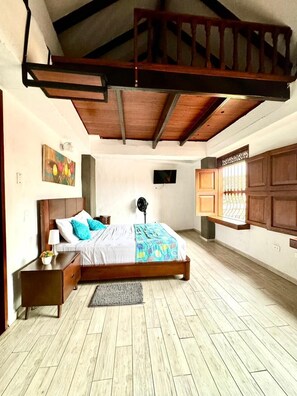 Deluxe Room | Free WiFi, bed sheets - Hotel Casa Bresse (Cali)