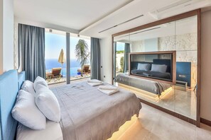 6 bedrooms, WiFi, bed sheets