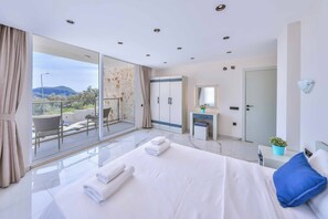 5 bedrooms, WiFi, bed sheets - Villa Mara Sun - Five Bedroom Villa, Sleeps 10 (Kalkan)
