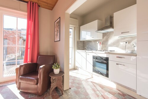 Charming house with small garden near city center bruges