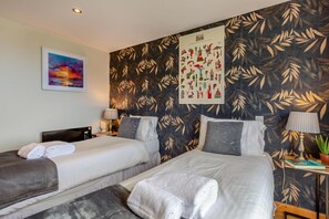 2 bedrooms, free WiFi, bed sheets