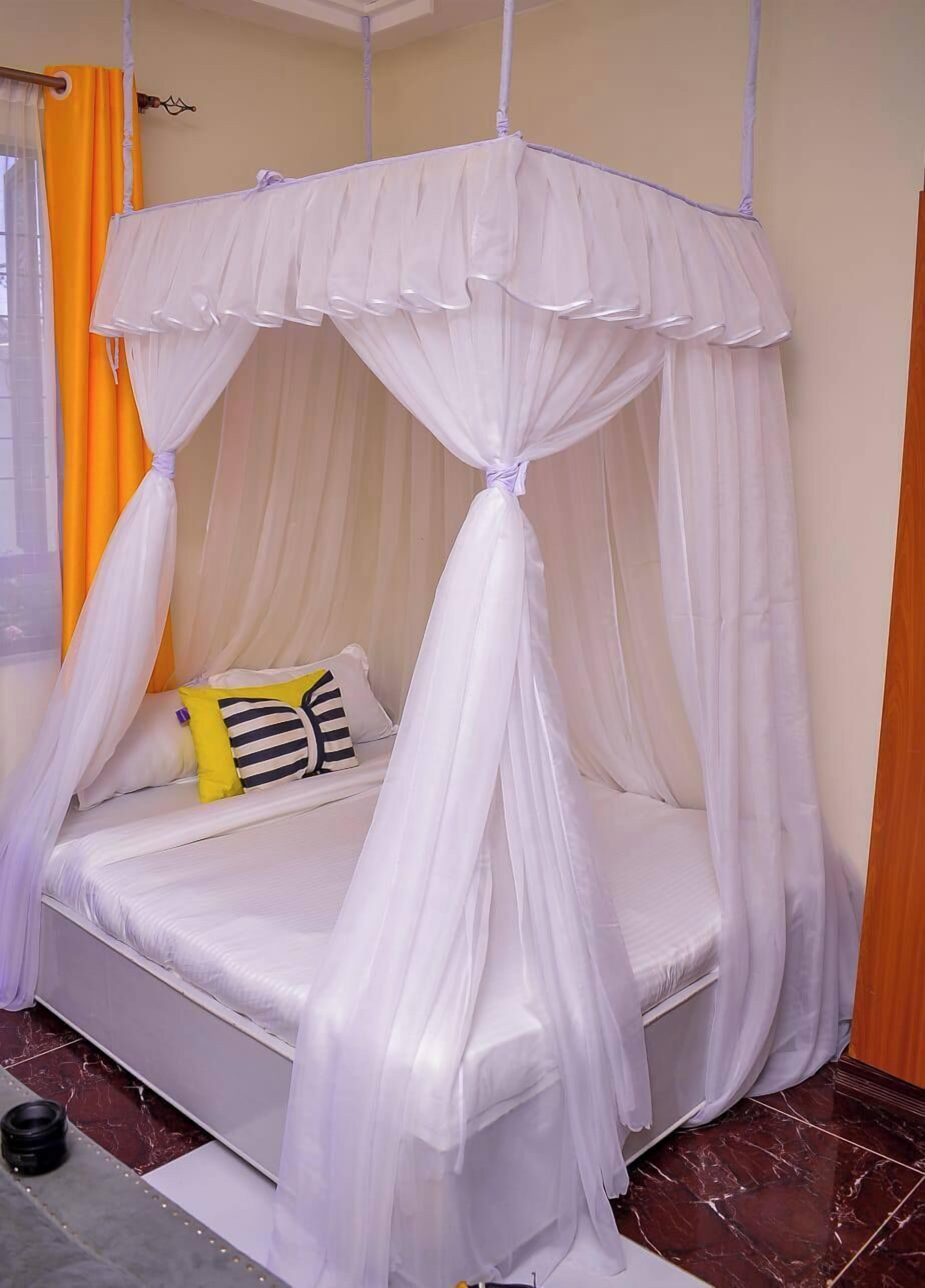 Deluxe Studio, City View | WiFi (free), individually decorated, individually furnished