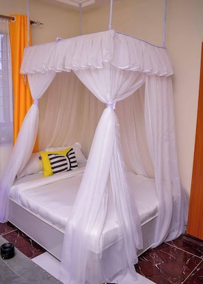 Deluxe Studio, City View | Individually decorated, individually furnished, free WiFi
