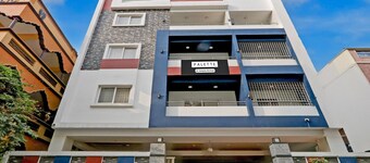 Palette Chanda Nagar Near GSM Mall