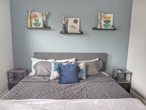 3 Schlafzimmer, Bügeleisen/Bügelbrett, WLAN, Bettwäsche