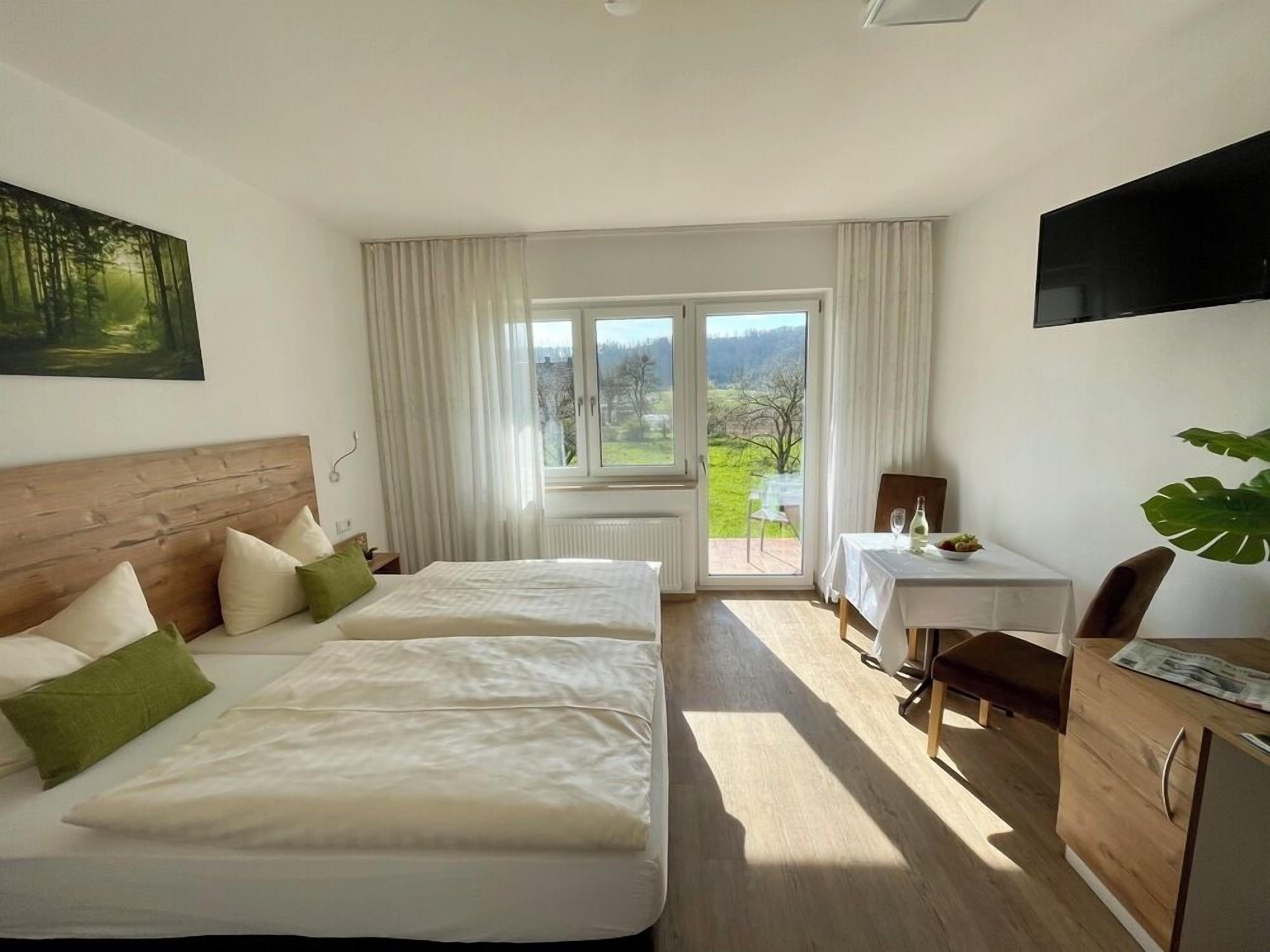 Comfort Double Room | Hypo-allergenic bedding, desk, laptop workspace, soundproofing