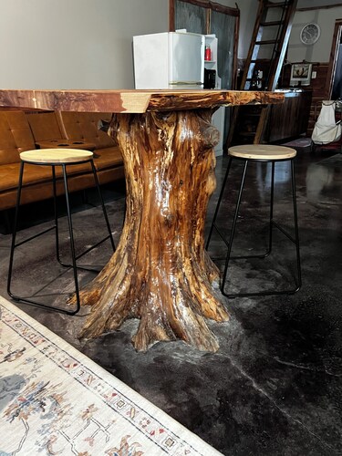 Scenic lodge near Perry, MO perfect for fishing…boating…hunting…relaxing