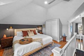 3 Schlafzimmer, Schreibtisch, Bügeleisen/Bügelbrett, kostenloses WLAN