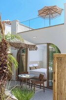 Suite with Roof Terrace | In-room safe, free WiFi, bed sheets