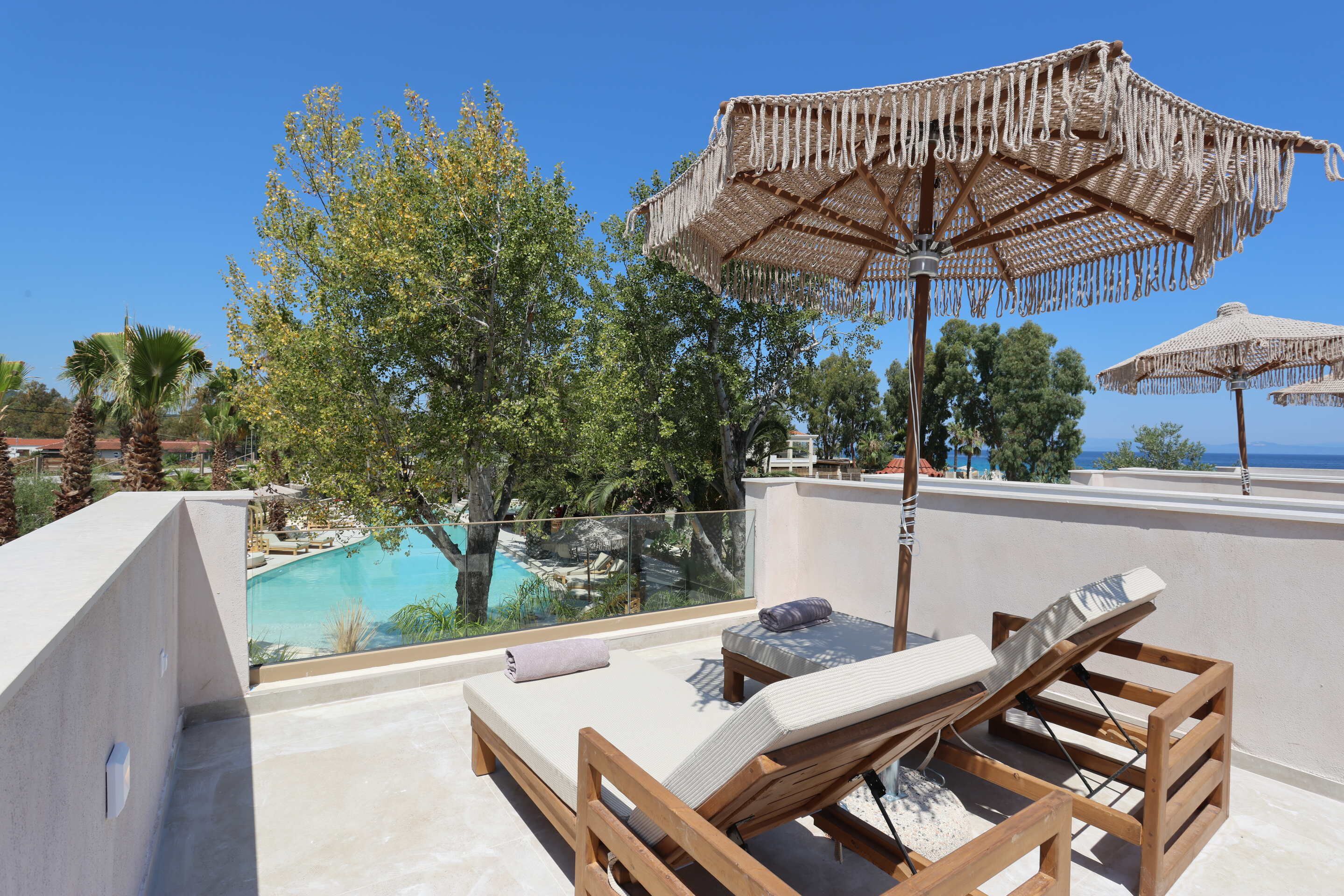 Suite with Roof Terrace | In-room safe, free WiFi, bed sheets