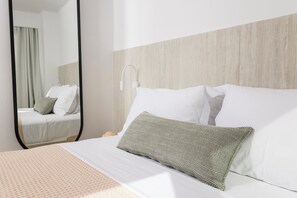 Coffres-forts dans les chambres, Wi-Fi gratuit, draps fournis