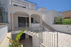Exterior - VILLA DEL MARE 1, vicino alla spiaggia, 5 posti (Torre San Giovanni)