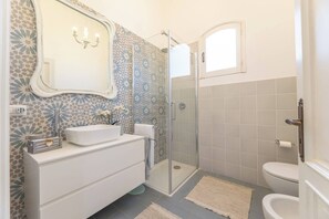 Shower, hair dryer